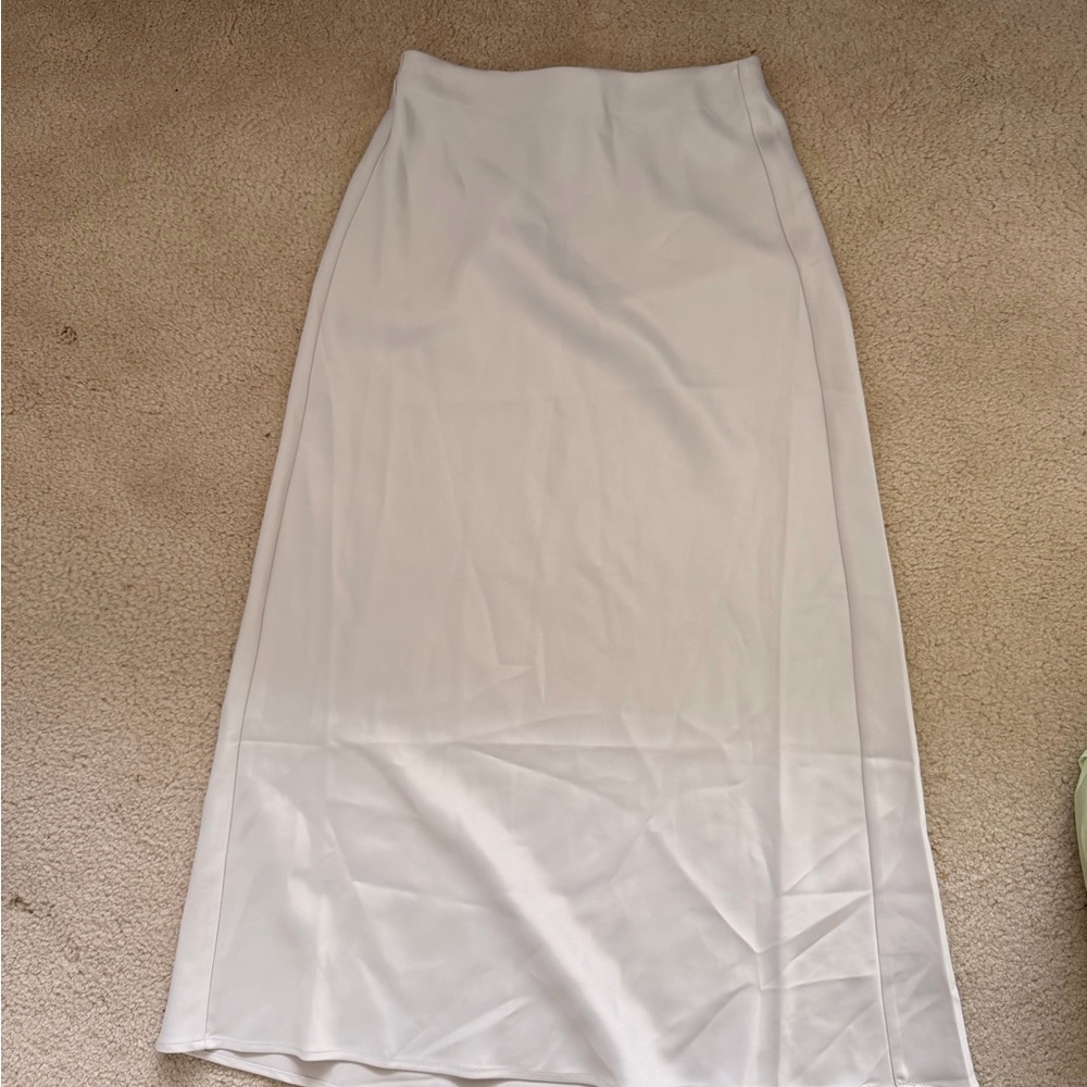 Dynamite Cream Maxi Skirt